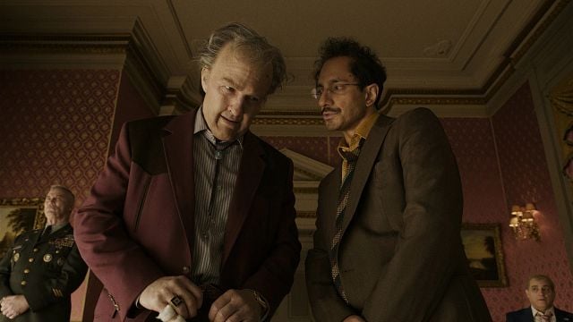 Imagem da notícia "Era intimidador estar no set": Riz Ahmed e o elenco de Digger revelam como foi trabalhar com Tom Cruise