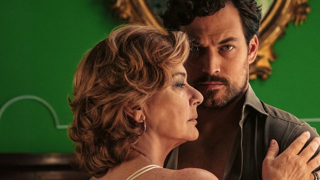 Imagem da notícia Destronou Outer Banks: Esta minissérie sensual é a nova queridinha da Netflix