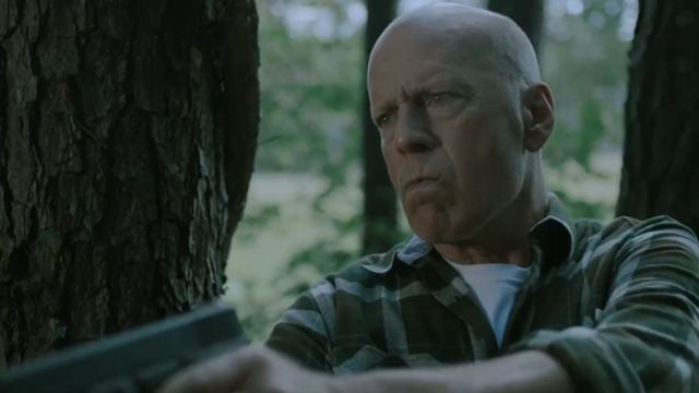 O filme de ação com Bruce Willis que acabou sendo sua despedida na atuação