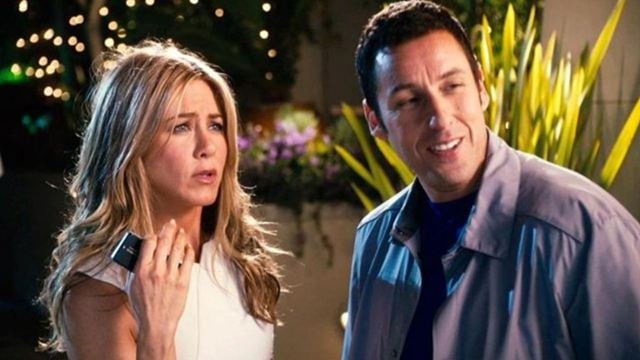 Comédia romântica de Adam Sandler e Jennifer Aniston é o destaque da semana; veja os filmes da Sessão da Tarde de 6 a 10 de maio