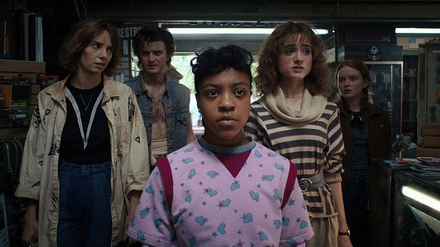 Atriz de Stranger Things tem más notícias sobre a 5ª temporada da série da Netflix: "Espero que cheguem a um acordo justo"