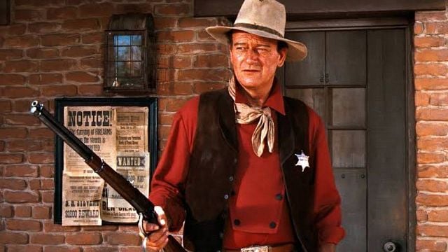 Imagem da notícia "Eu não sabia que ele sabia": Diretor comunista temia que John Wayne descobrisse seu segredo nas filmagens
