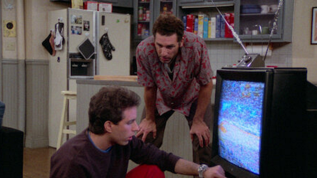 Imagem da notícia Black Friday Amazon: Confira 4 Smart TVS com desconto para aproveitar o evento