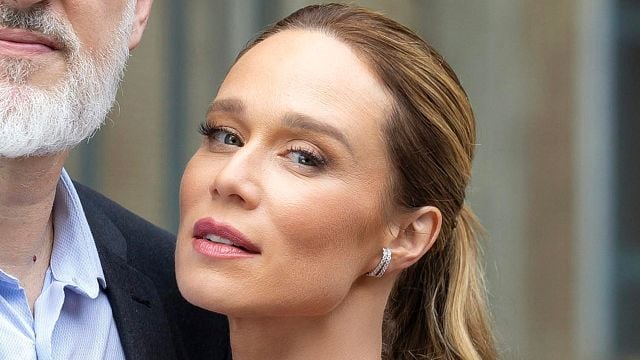 Imagem da notícia Mariana Ximenes vive romance proibido com sobrinho do marido em Quem Ama Cuida e defende o desejo feminino: "Sou romântica"