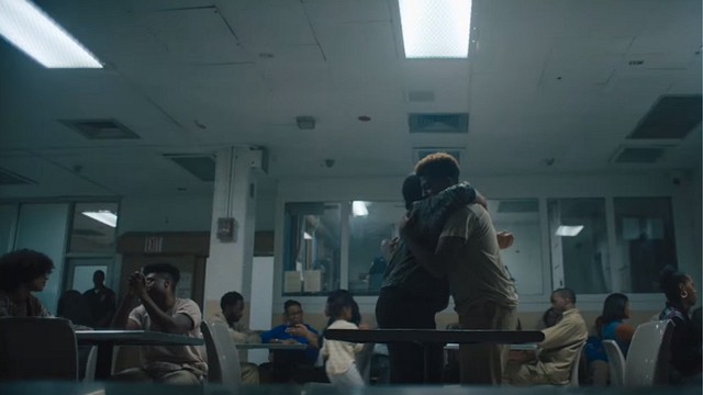 Imagem da notícia Tem apenas 4 episódios, está na Netflix e é uma das melhores minisséries do catálogo