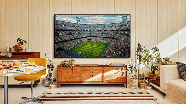 Imagem da notícia Amazon oferece R$ 300 de desconto em TV Samsung de 65 polegadas