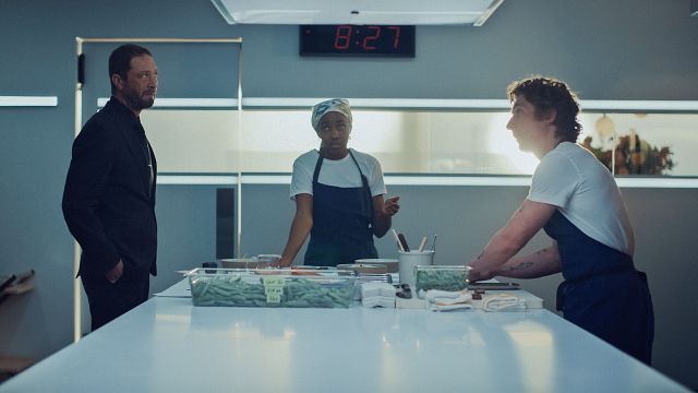 Imagem da notícia Você piscou e perdeu! Esta participação especial em O Urso abre um multiverso dos chefs de cozinha