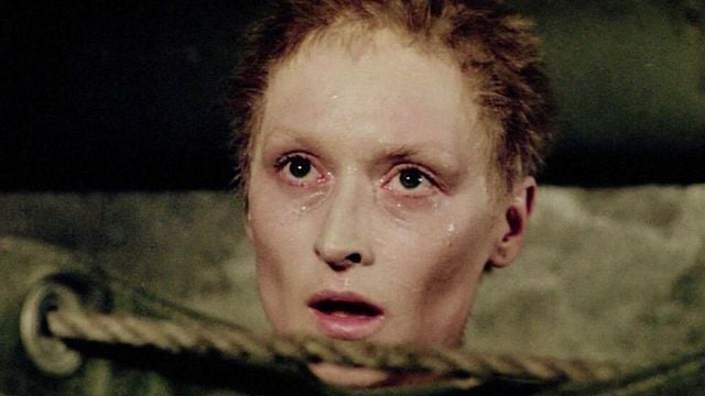 Imagem da notícia Ela tem 76 anos, é considerada uma das melhores atrizes de todos os tempos, ganhou 3 Oscars e agora tem um dos filmes de maior sucesso de sua carreira