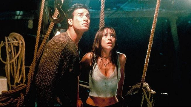 Imagem da notícia Duas estrelas de Eu Sei o que Vocês Fizeram no Verão Passado retornam em sequência de clássico do terror