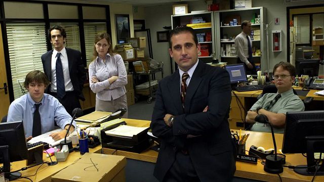 Imagem da notícia The Office quase foi cancelada na primeira temporada – mas foi salva por Steve Carrell: "Uma das coisas mais difíceis da minha carreira"