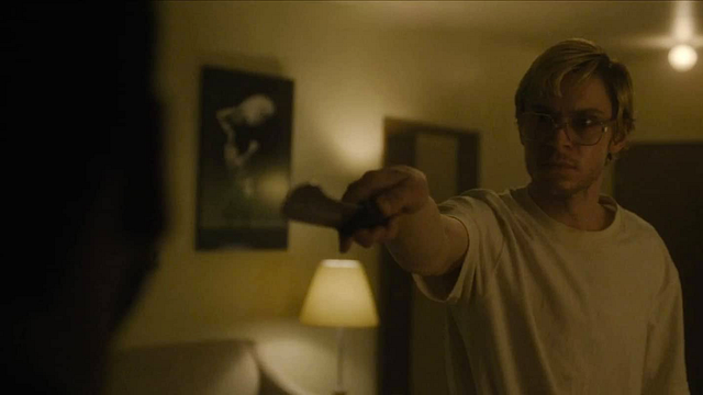 Imagem da notícia Depois de Evan Peters em Dahmer: Um Canibal Americano, já sabemos quem são os assassinos da 2ª temporada de Monster