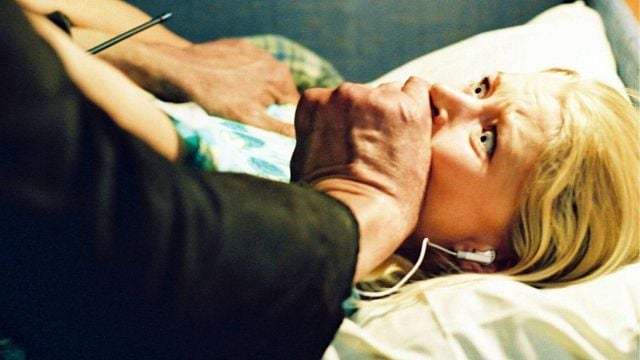 Imagem da notícia Na Disney+: Um dos melhores remakes de terror de todos os tempos, que supera o original em termos de dureza