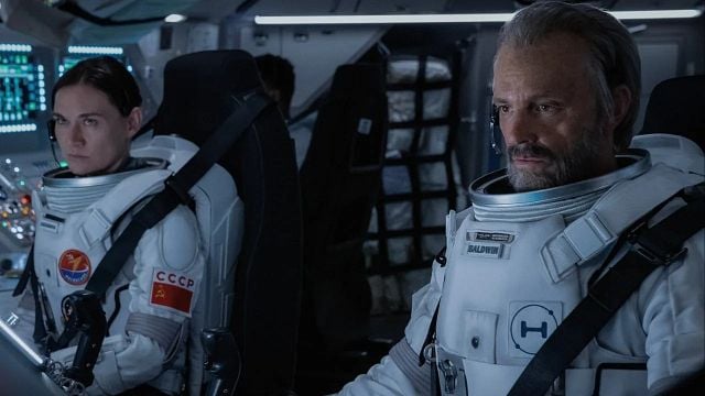 Imagem da notícia Com 92% de aprovação e 4 temporadas, é uma das melhores séries de ficção científica do momento - e também uma das mais realistas que já vimos