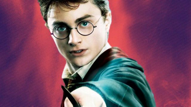 Imagem da notícia O astro de Harry Potter, Daniel Radcliffe, virou maromba pela sua esposa: Nova foto mostra a transformação e deixa os fãs loucos
