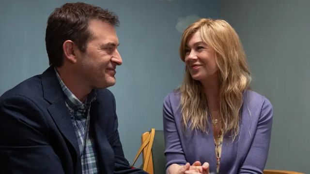 Imagem da notícia Quem são as pessoas reais que inspiraram Uma Família Perfeita? Compare com os atores da série de Ellen Pompeo