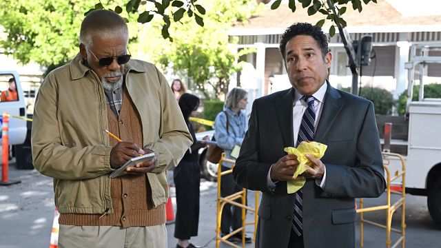 Imagem da notícia Renovado para 2ª temporada, spin-off de The Office finalmente ganha data e serviço de streaming no Brasil