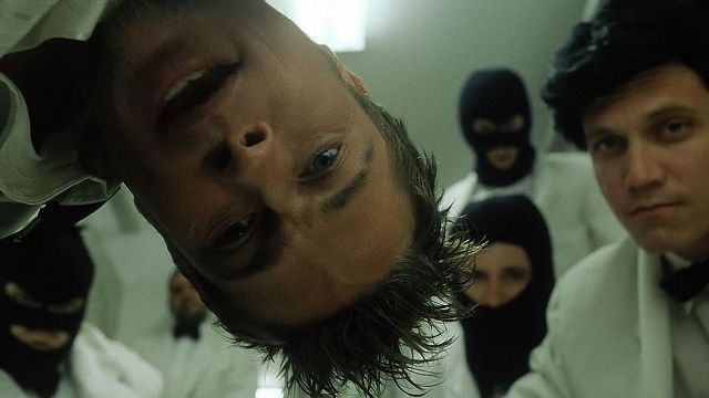 Imagem da notícia Para ver hoje na TV: Obra-prima com Brad Pitt que fracassou amargamente na época e hoje é um dos maiores filmes cult já feitos