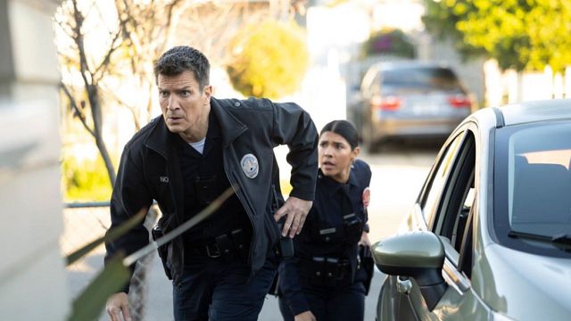 Imagem da notícia Nathan Fillion revela seus planos para The Rookie: mais 10 anos como ator principal e depois…