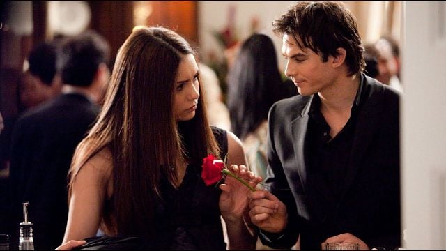 Imagem da notícia Essa teoria de The Vampire Diaries vai deixar a série ainda mais sombria - e estragar o final feliz do casal Damon e Elena