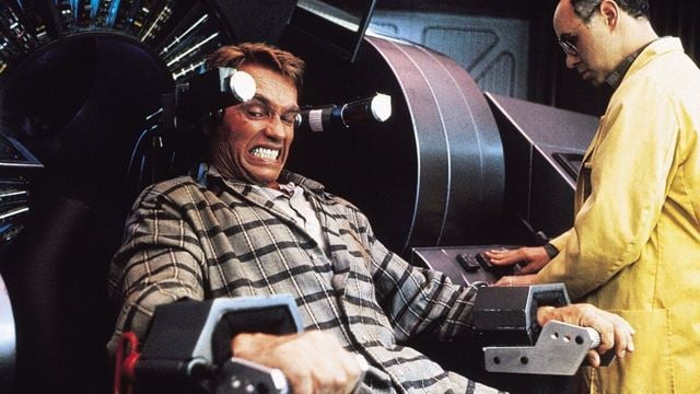 "É muito mais trágico": Paul Verhoeven explica por que os remakes de Robocop e O Vingador do Futuro são piores do que os filmes originais de ficção científica