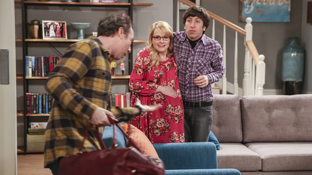 Imagem da notícia "Diferente de tudo o que já fiz": Estrela de The Big Bang Theory surge irreconhecível em novo spin-off de Stuart