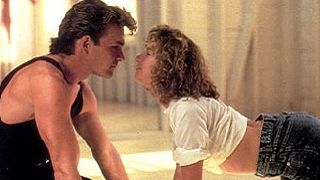 Imagem da notícia Refilmagem de Dirty Dancing contrata roteirista de Glee