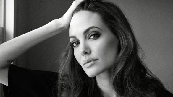 Imagem da notícia Angelina Jolie escalada para o novo filme do diretor de Aqui É o Meu Lugar