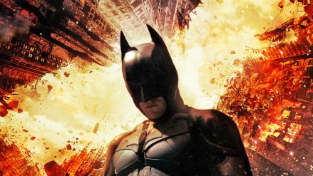 Bilheterias Brasil: Quem se saiu melhor, Batman ou Os Vingadores?