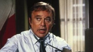 Imagem da notícia Morre o ator Herbert Lom, da série A Pantera Cor de Rosa, aos 95 anos