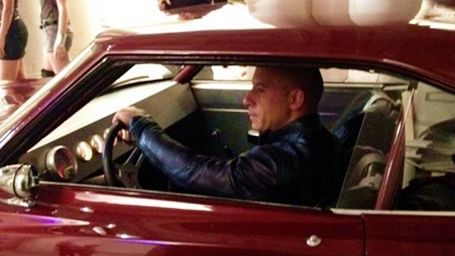 Imagem da notícia Vin Diesel divulga novas fotos de Velozes & Furiosos 6