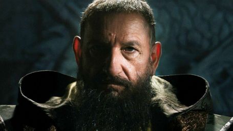 Imagem da notícia Tony Stark enfrenta Mandarim em novo comercial de Homem de Ferro 3