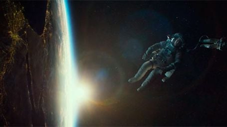 Imagem da notícia Sandra Bullock e George Clooney sofrem no espaço no primeiro trailer de Gravidade