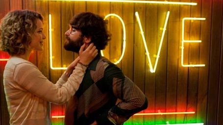 Imagem da notícia Comédia Mato sem Cachorro, com Bruno Gagliasso e Danilo Gentili, ganha novo trailer