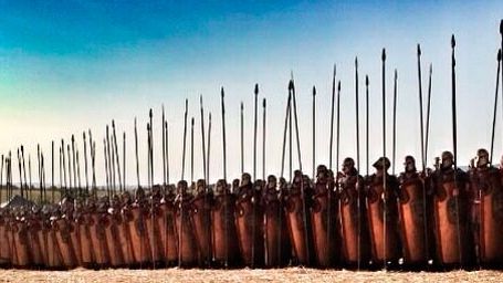 Imagem da notícia Dwayne Johnson divulga fotos dos bastidores de Hercules