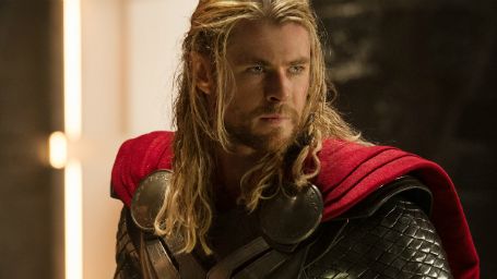 Imagem da notícia Veja o retorno de um Vingador em três novos comerciais de Thor: O Mundo Sombrio