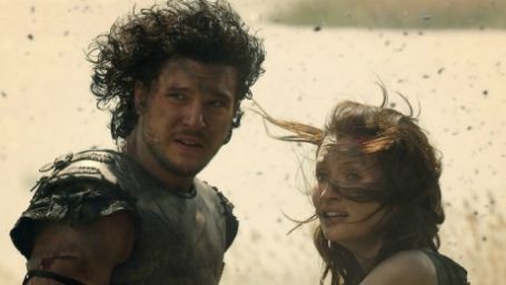 Imagem da notícia Pompeia: Vulcões, gladiadores e romances proibidos no primeiro trailer