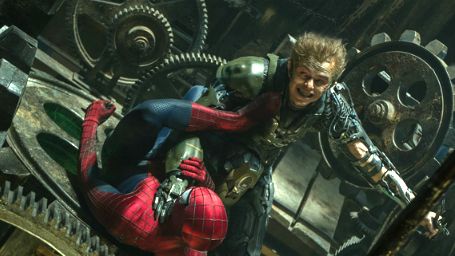 Imagem da notícia Duende Verde aparece em imagem impressionante de O Espetacular Homem-Aranha 2