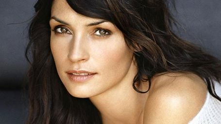 Imagem da notícia Famke Janssen, a eterna Jean Grey de X-Men, estará em Busca Implacável 3