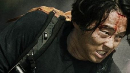 Imagem da notícia Dois novos cartazes do último episódio da quarta temporada de The Walking Dead