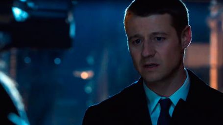 Imagem da notícia Gotham: Fox encomenda temporada completa e divulga o primeiro trailer
