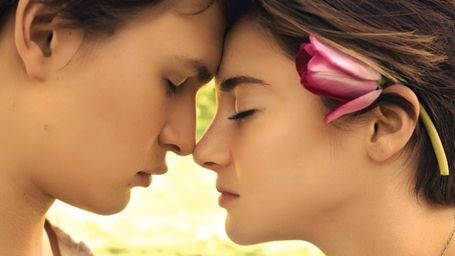 Imagem da notícia A Culpa é das Estrelas ganha trailer legendado estendido: "A vida é boa, Hazel Grace. Ok?"