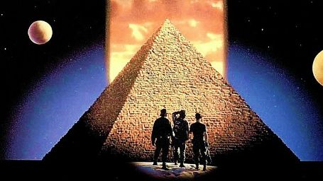 Imagem da notícia Ficção científica Stargate vai ganhar refilmagem, e pode se tornar uma trilogia