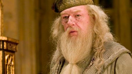 Imagem da notícia Definido o elenco de minissérie baseada em obra de J.K. Rowling