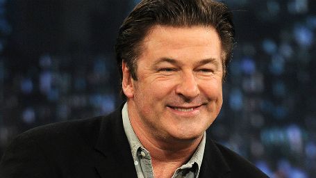 Imagem da notícia Missão Impossível 5: Alec Baldwin deve interpretar diretor da CIA