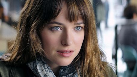 Imagem da notícia Cinquenta Tons de Cinza: Dakota Johnson não quer que os pais dela vejam o filme