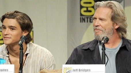 Imagem da notícia Comic-Con 2014: Autora de O Doador de Memórias diz que possíveis sequências dependem do sucesso do filme