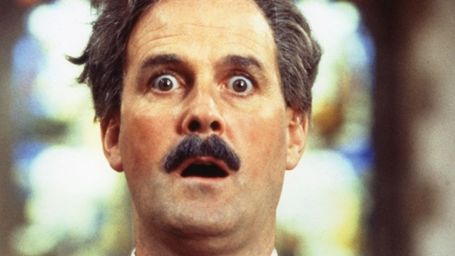Imagem da notícia John Cleese, de Monty Python, reafirma aposentadoria: "Se começar um novo filme agora, terei morrido ao final"