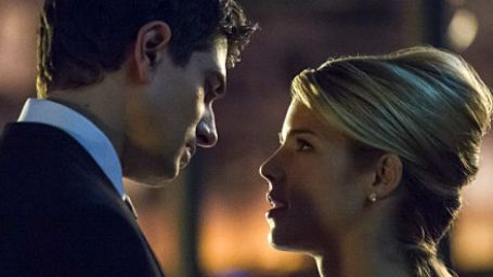 Imagem da notícia Arrow: Ray Palmer seduz Felicity nas imagens do próximo episódio da série