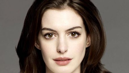 Imagem da notícia Anne Hathaway dá dica para Neil Patrick Harris ser bem-sucedido na apresentação do Oscar 2015
