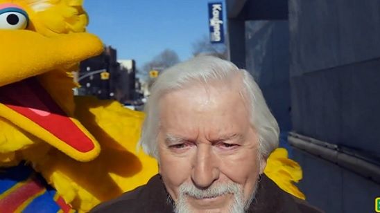 Imagem da notícia Paródia coloca Garibaldo, da Vila Sésamo, no lugar de Birdman